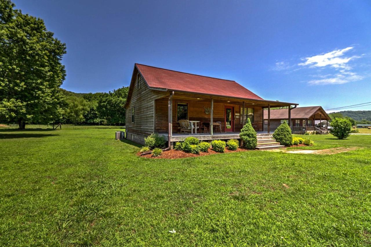 Dream Valley Mountain View Cabin With Covered Porch! Exterior photo
